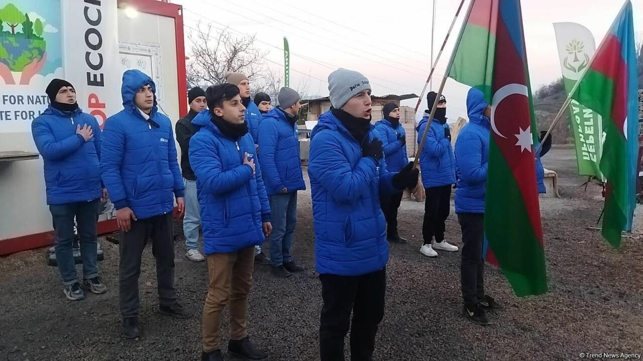 Акция азербайджанских экоактивистов на Лачинской дороге продолжается 52-й день