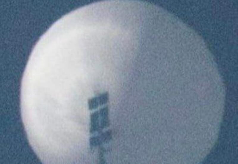 Китайский воздушный шар-шпион пролетает над штатом Монтана, США