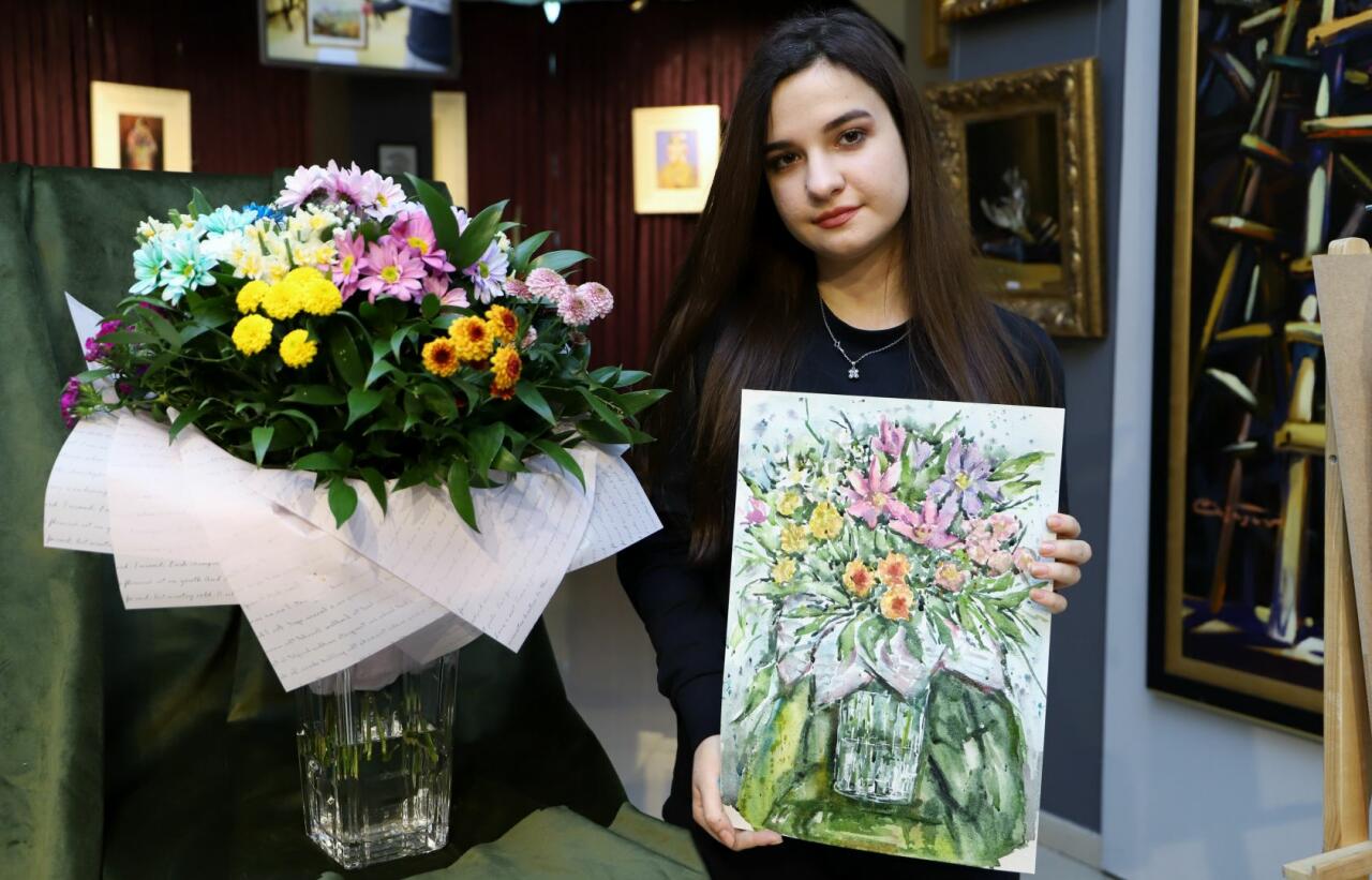 Цветы в этюдах молодых азербайджанских художников