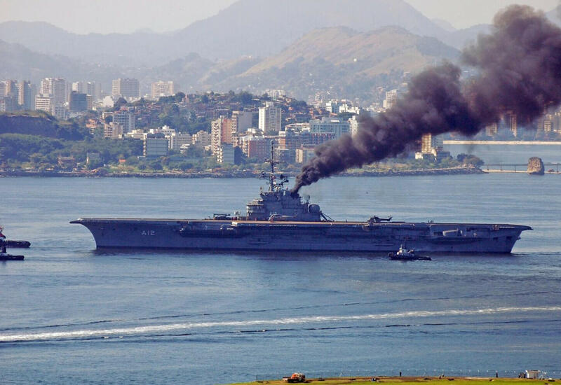 Флот Бразилии затопил свой единственный авианосец