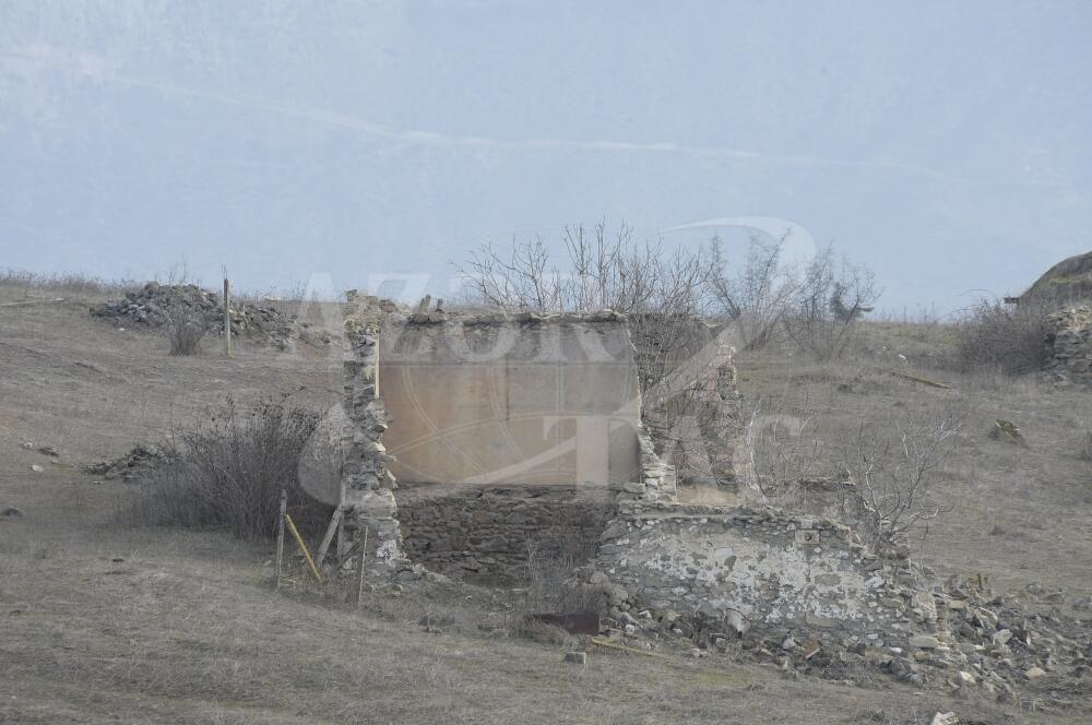 Разрушенное село Кюрдляр Агдамского района