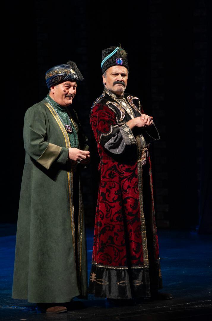 Рафиг Азимов отметил двойной юбилей на сцене Драмтеатра