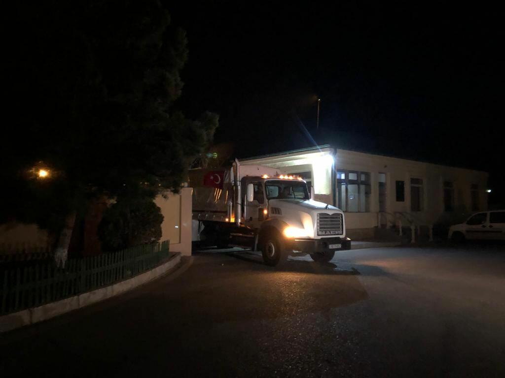 Очередная гумпомощь МЧС Азербайджана отправлена в Турцию
