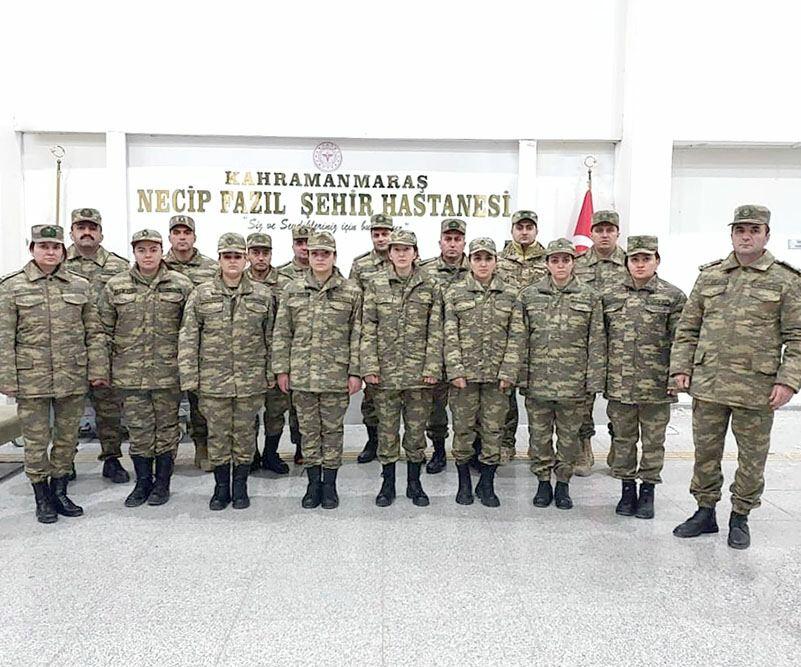 Военно-медицинский персонал Азербайджана находится в Кахраманмараше