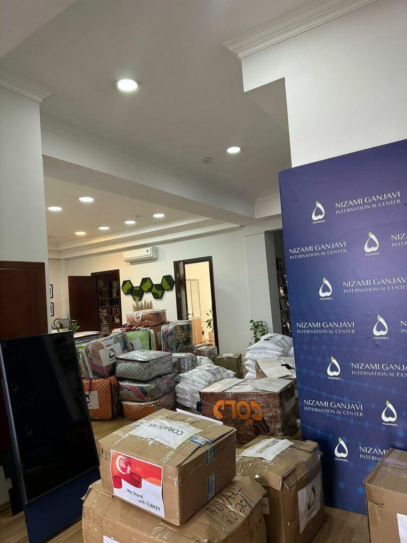 Международный центр Низами Гянджеви направил помощь Турции