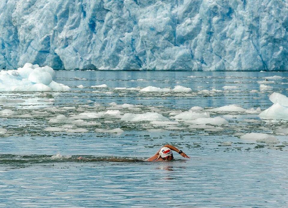 Чилийская пловчиха установила рекорд в Антарктиде