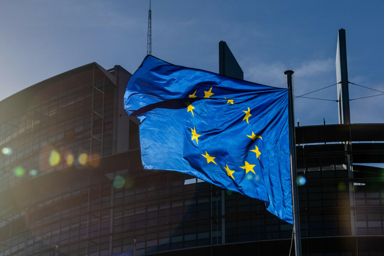 В Еврокомиссии заявили, что пик общей инфляции в Евросоюзе пройден