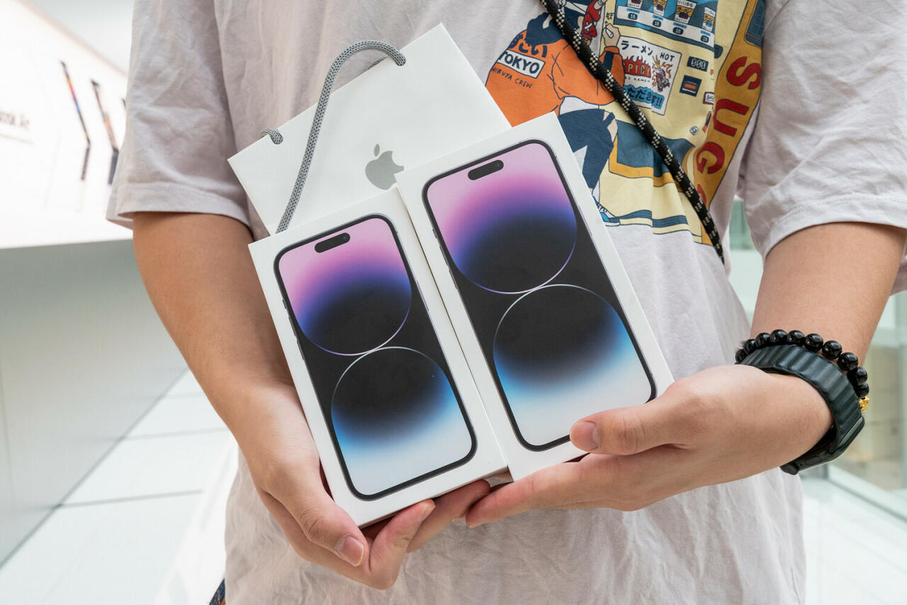 Apple отказала в возврате клиенту, у которого курьер украл посылку с iPhone и часами