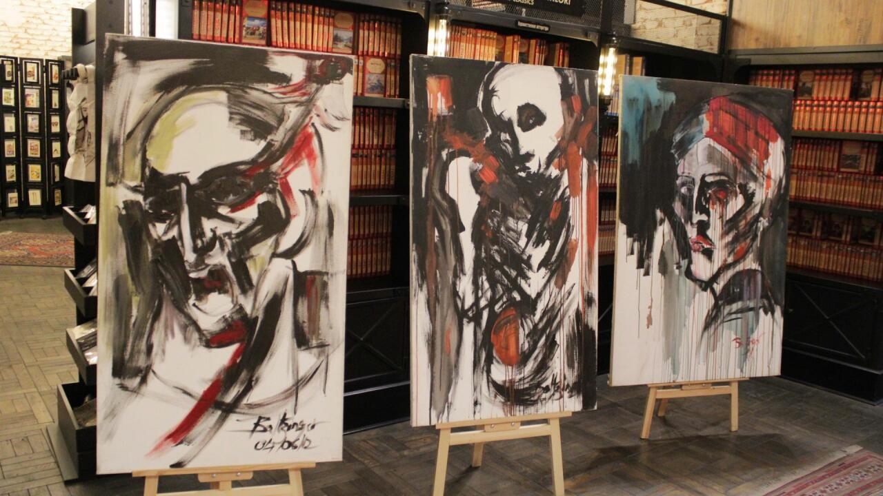 Картины французского художника, посвященные Ходжалинскому геноциду, представлены в Бакинском книжном центре