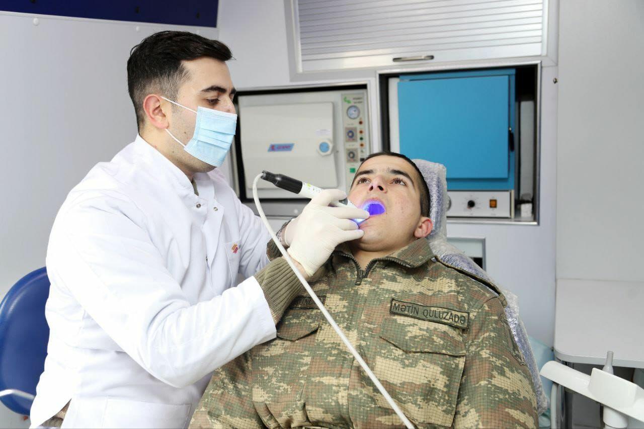 Hərbi qulluqçuların səyyar stomatoloji müayinə və müalicəsi həyata keçirilib