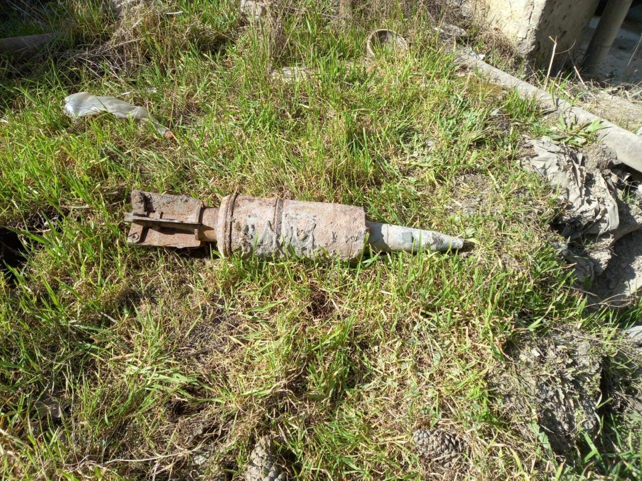 В Баку обнаружен танковый снаряд