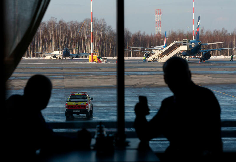 Петербургский аэропорт закрыли