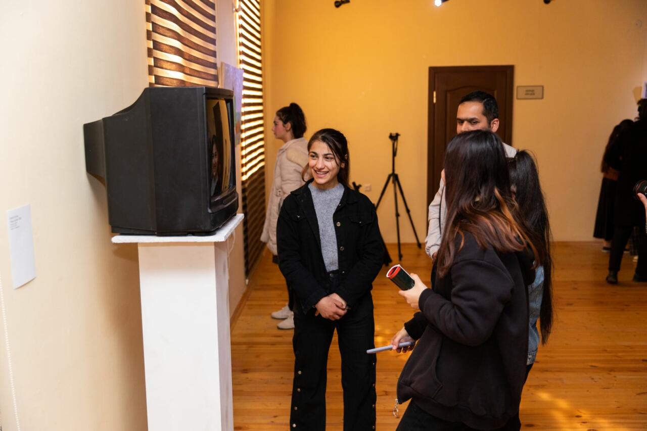 YARAT представил в Саатлы выставку художников "Тонкие наблюдения"