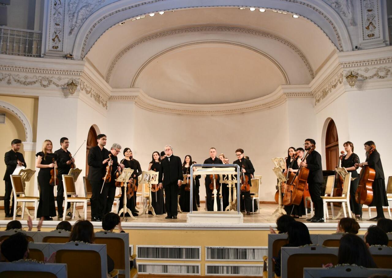 В Баку прошел вечер классической музыки, посвященный памяти шехидов и жертв землетрясения в Турции