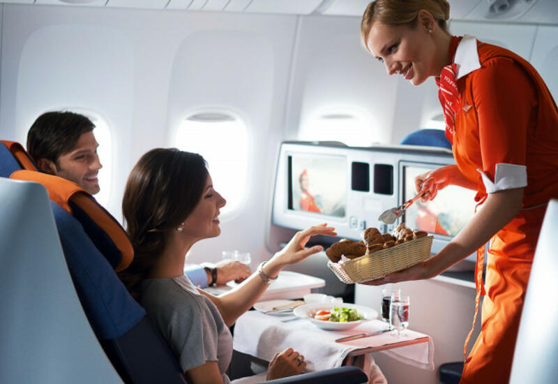 Назван способ бесплатно получить больше еды в самолете