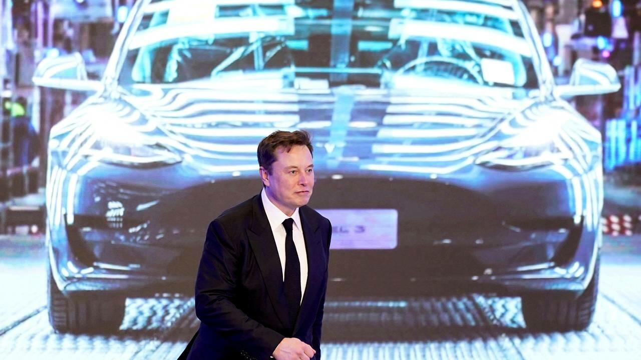 Стало известно о новом дешевом электромобиле Tesla
