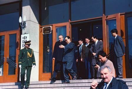Один день Гейдара Алиева: исторический официальный визит в Китай