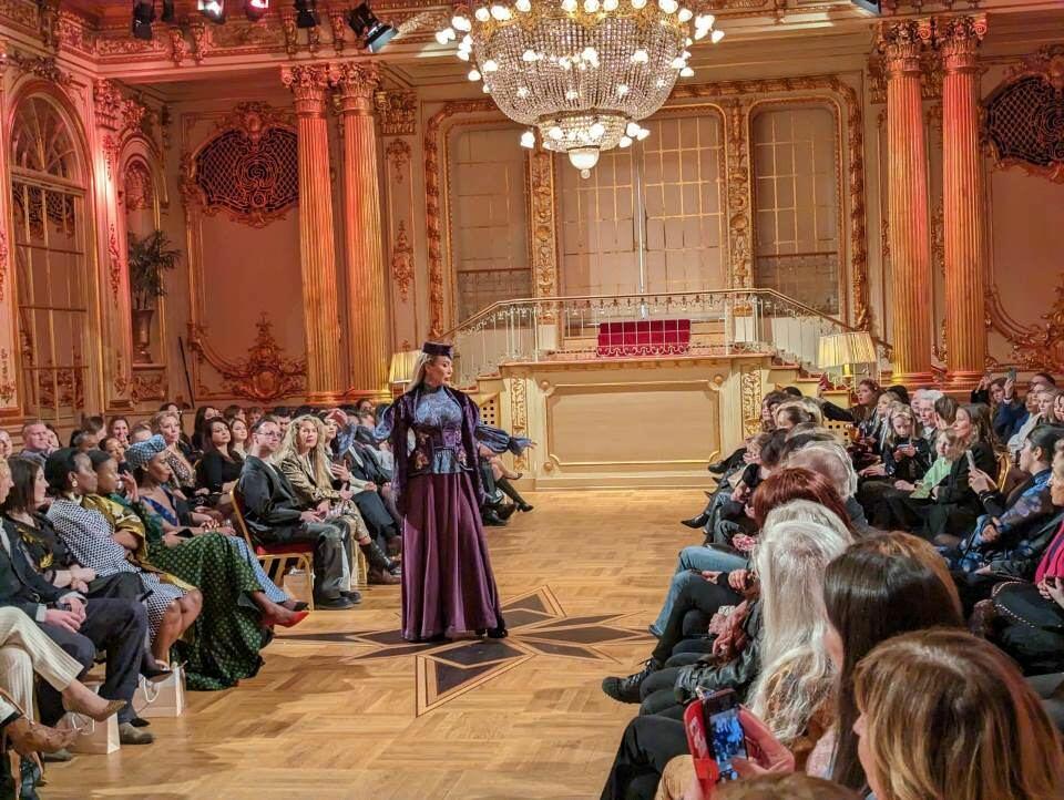 Коллекция Гюльнары Халиловой "Карабах" вызвала большой интерес на Стокгольмской международной выставке моды
