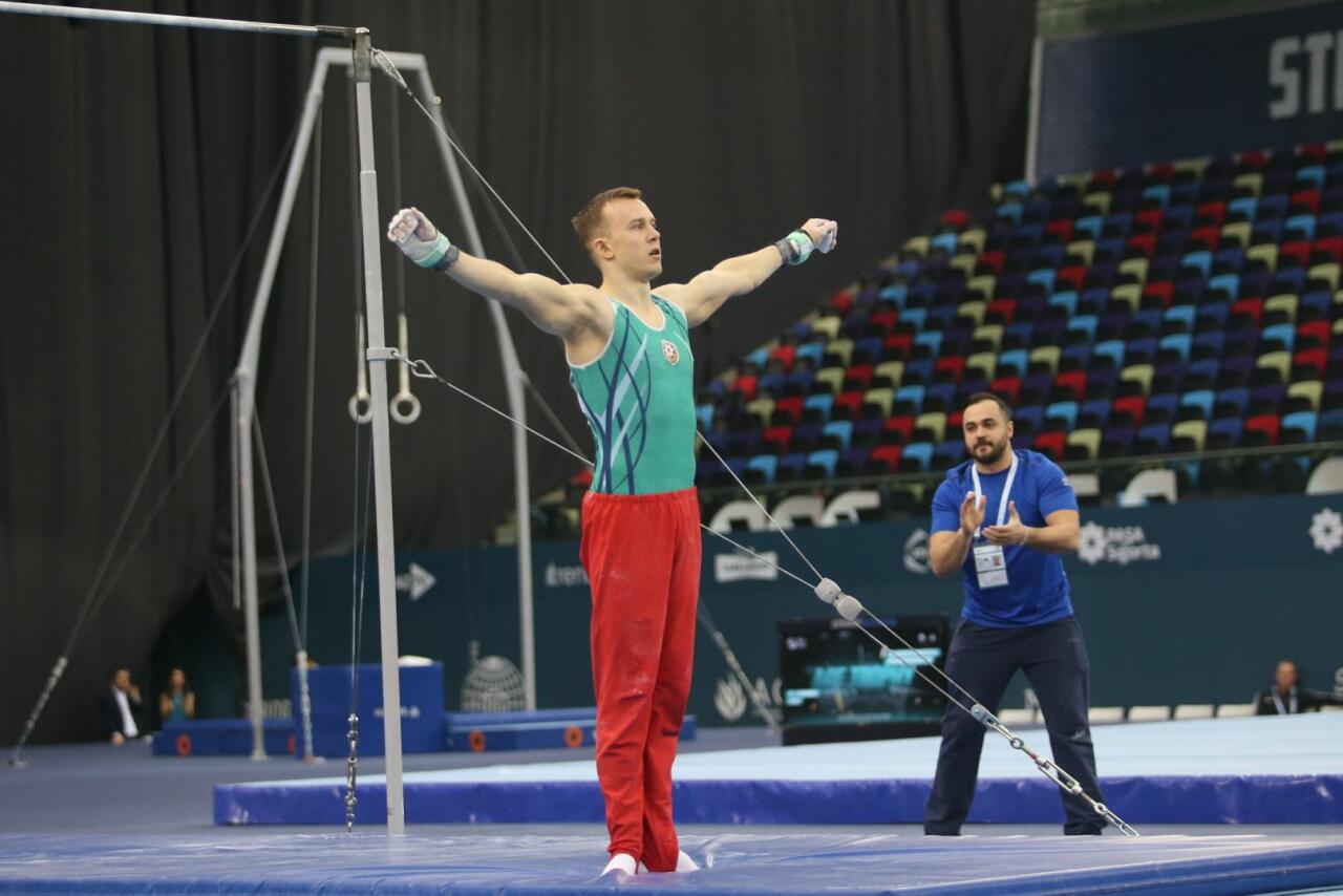 Кубок мира в Баку: азербайджанские гимнасты вступают в борьбу в финалах
