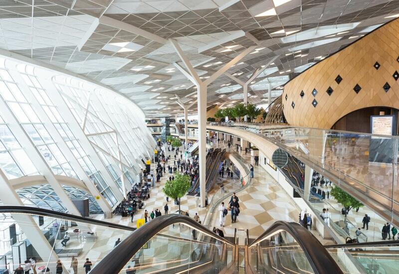 Бакинский аэропорт установил рекорд по числу пассажиров