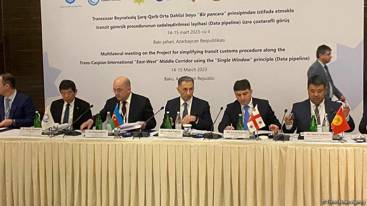 Азербайджан работает над усилением транспортной инфраструктуры