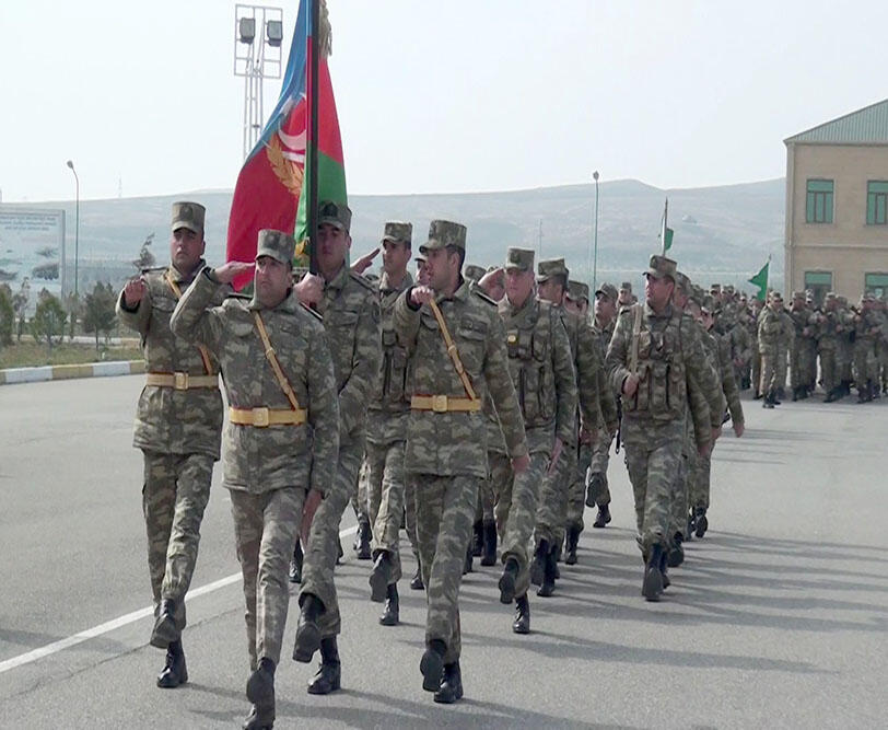 Проверено состояние боевой готовности воинских частей азербайджанской армии