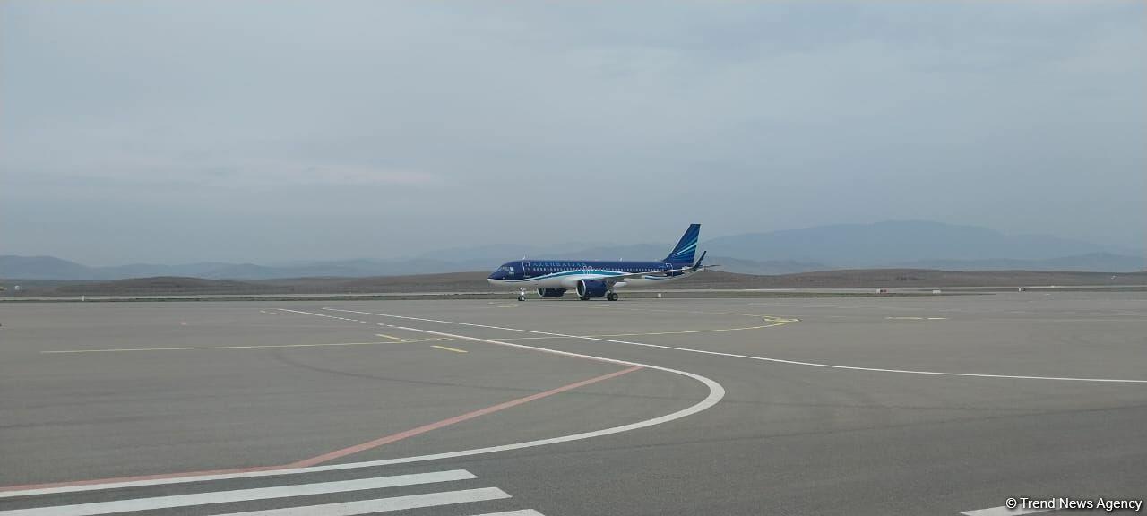 Самолет с представителями ООН приземлился в Физулинском аэропорте