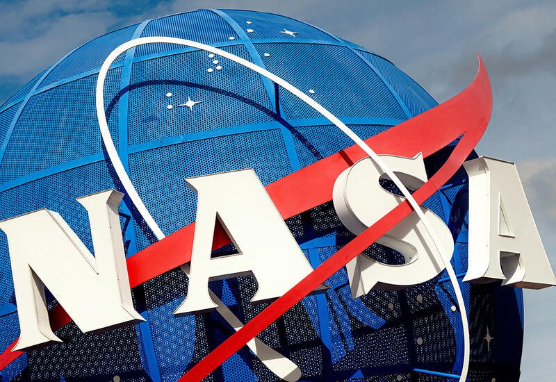 В NASA показали новый скафандр для высадки на Луну