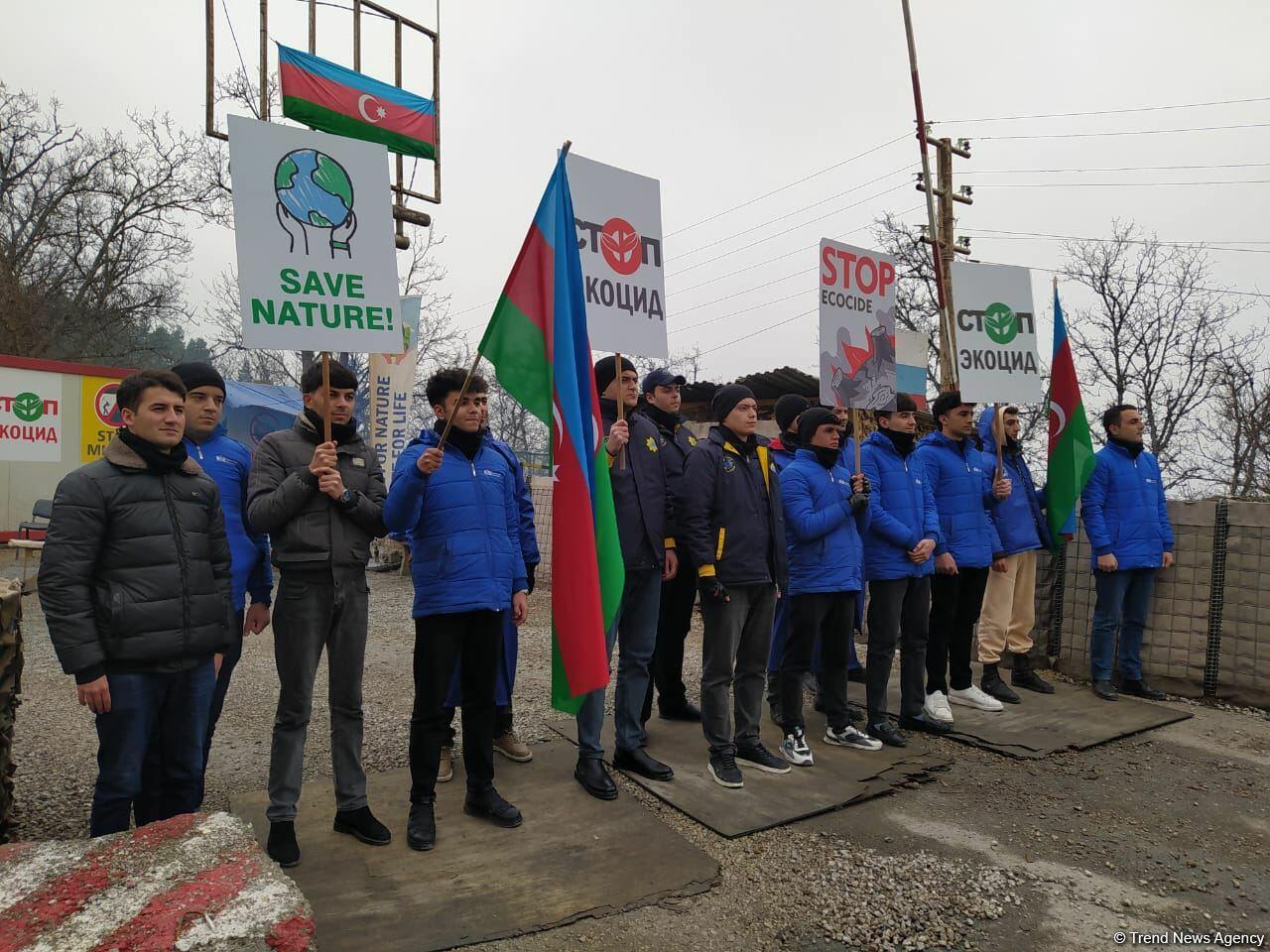 Протесты на Лачинской дороге продолжаются 98-й день