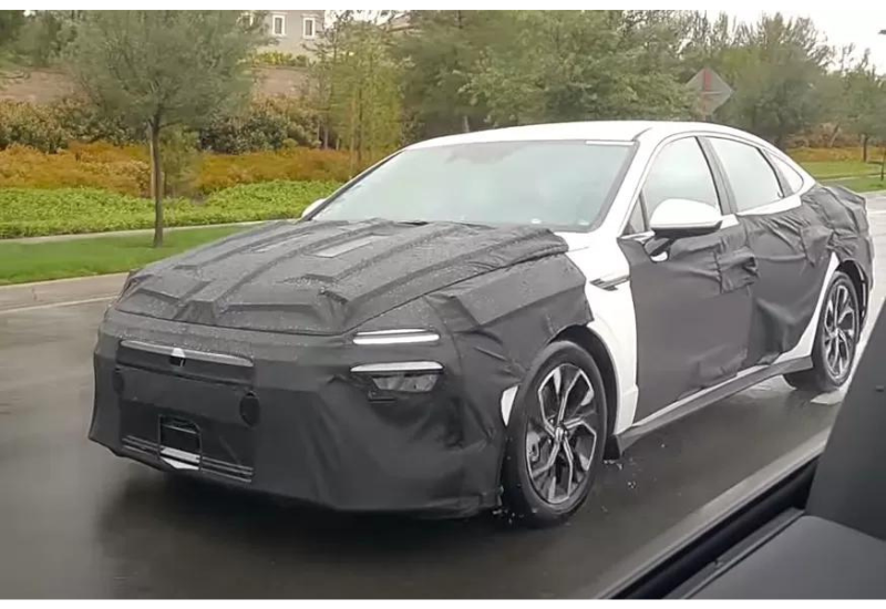 Hyundai готовится обновить седан Sonata: свежие кадры