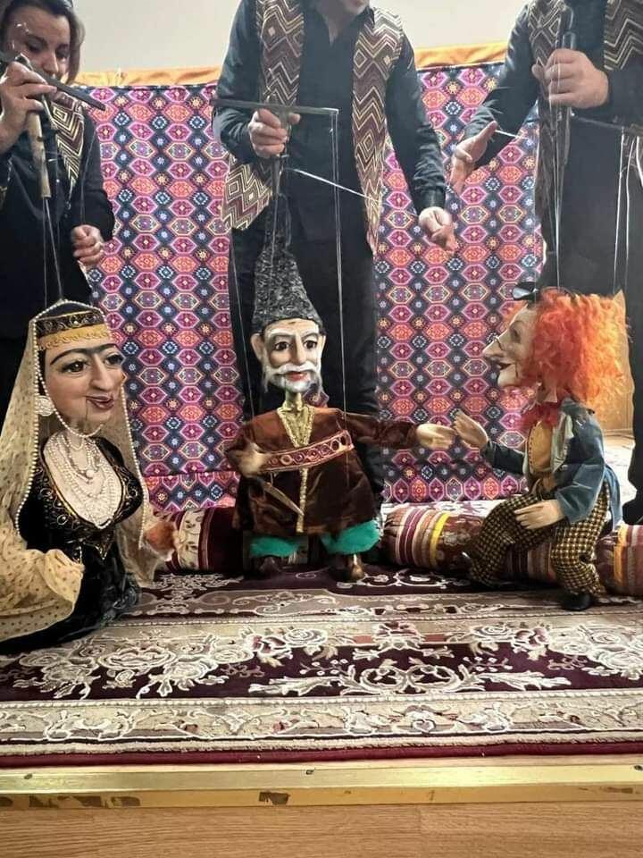 Лянкяран и Сальян встретил театральный кукольный праздник