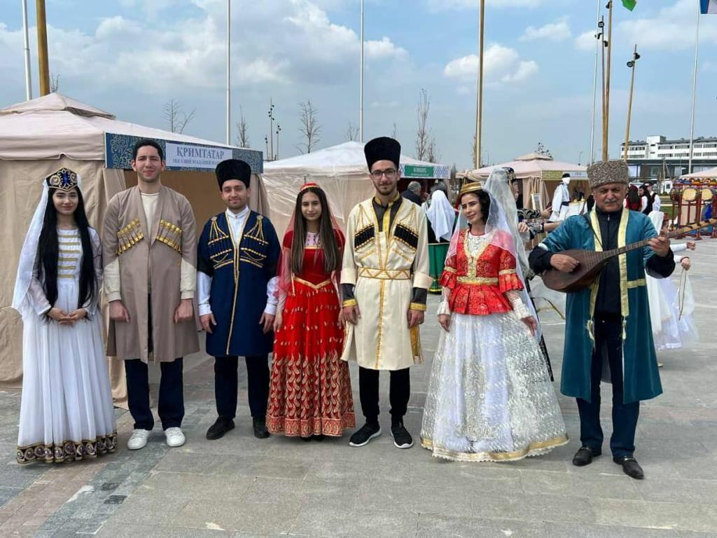 Президент Узбекистана поздравил азербайджанскую диаспору с праздником Новруз