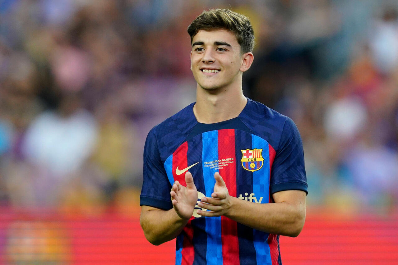 Лучший молодой футболист Европы исключен из основного состава «Барселоны»