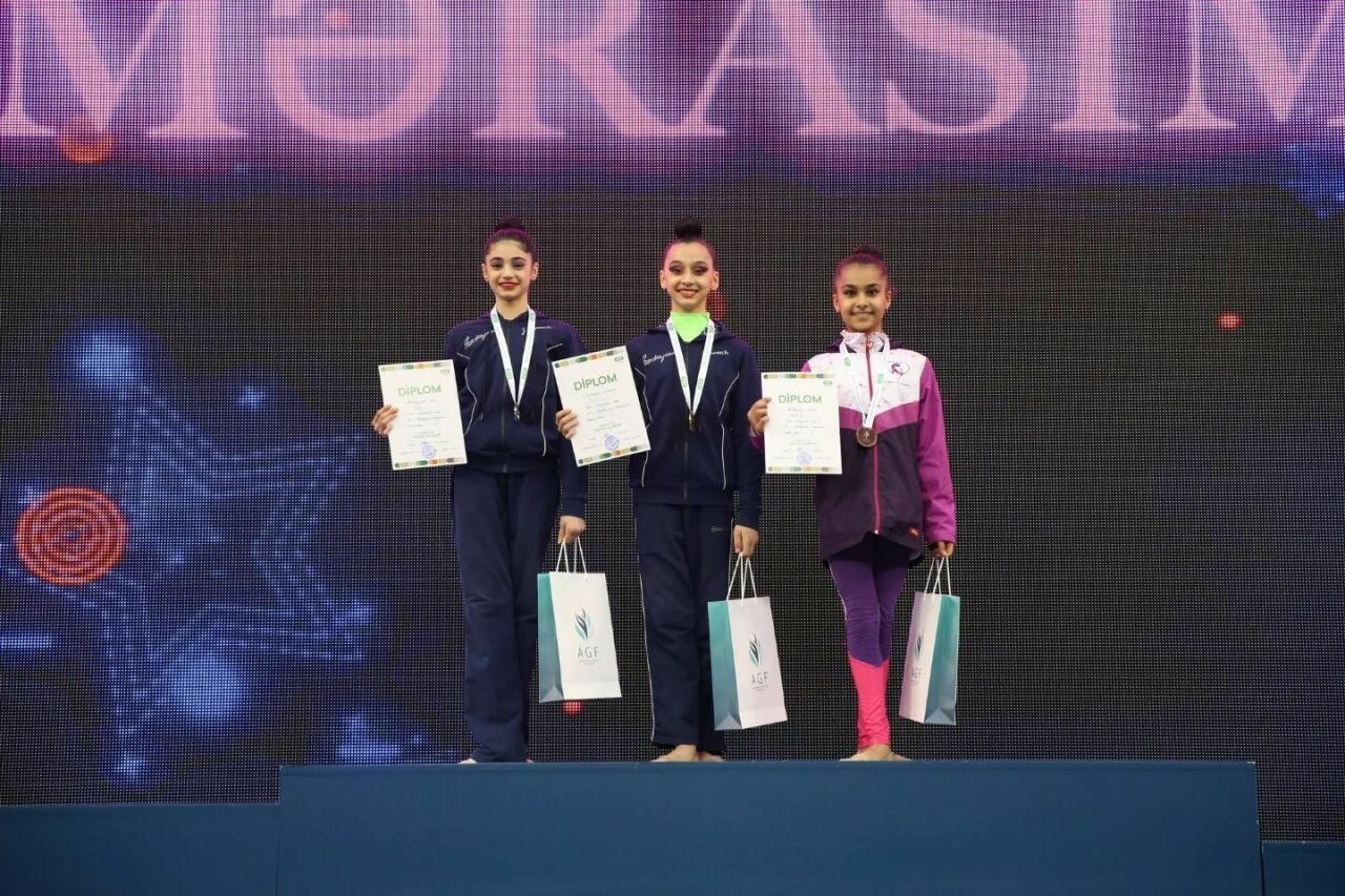 Чемпионат Азербайджана по художественной гимнастике: награждены победители и призеры в категории "юниорки"