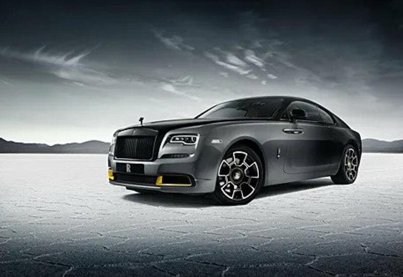 Rolls-Royce представляет последнее купе с мотором V12