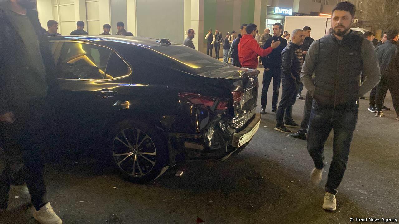 В Баку произошла цепная авария