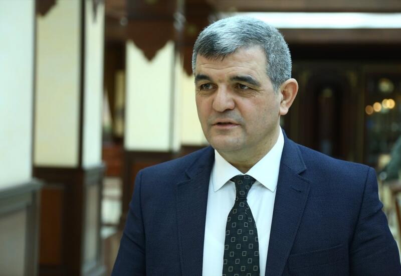 Deputat Fazil Mustafaya sui-qəsd