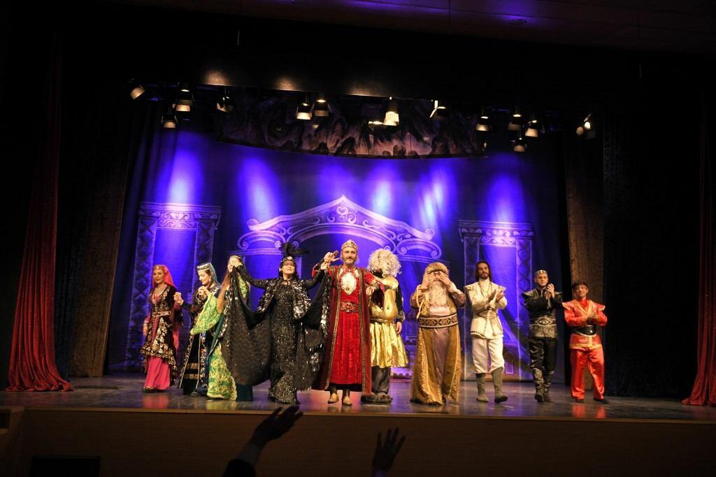 В Шеки отметили Всемирный день театра