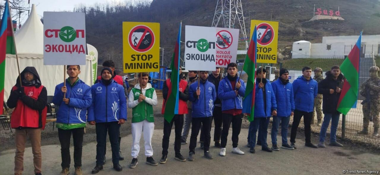 Акция протеста на дороге Лачин-Ханкенди длится 107-й день