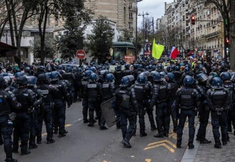 Более 13 тыс. полицейских мобилизованы из-за протестов во Франции