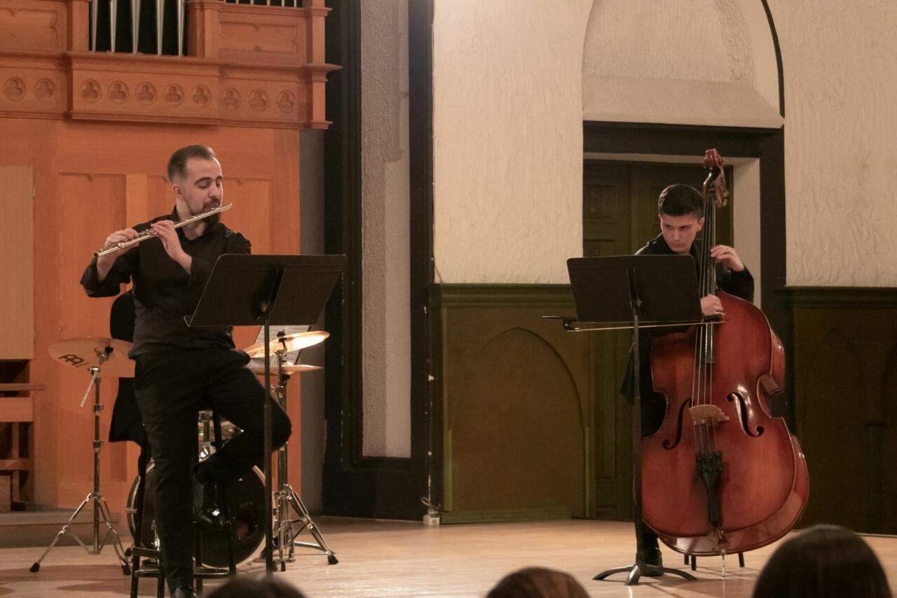 В Баку состоялся "Вечер флейты и фортепиано"