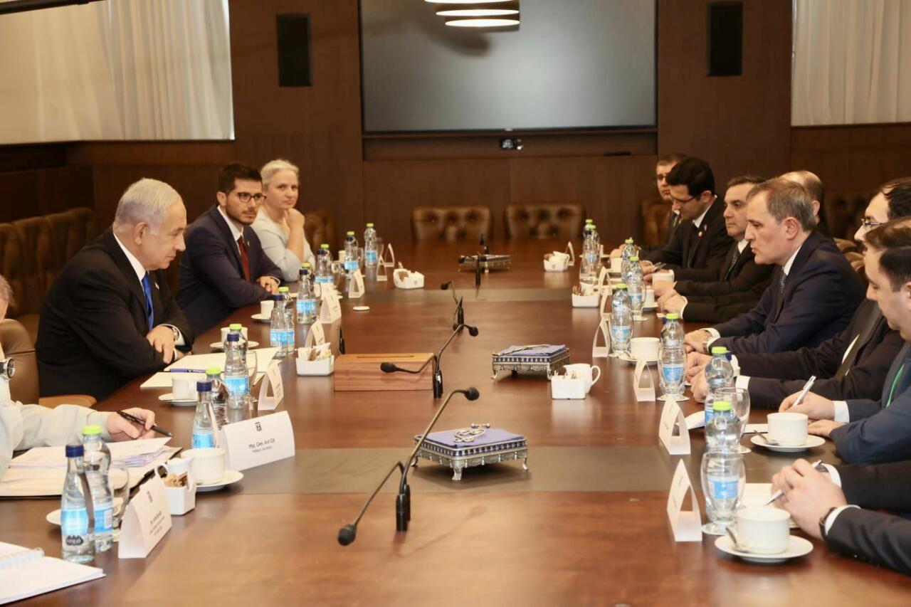 Джейхун Байрамов встретился с премьер-министром Израиля