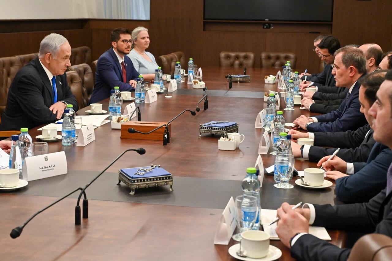 Нетаньяху поздравил Джейхуна Байрамова с открытием посольства в Израиле