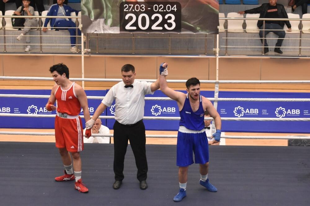 Азербайджанский боксер вышел в финал международного турнира