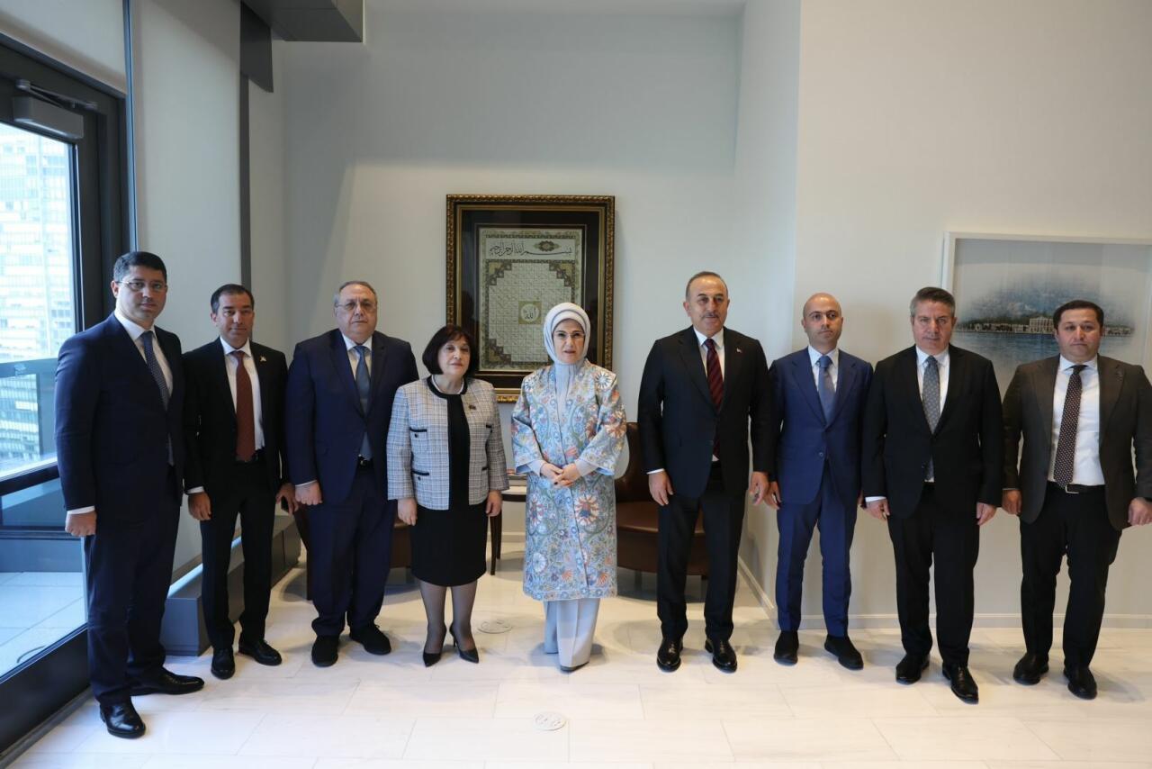 Сахиба Гафарова встретилась с Эмине Эрдоган и Чавушоглу в рамках спецсессии ООН