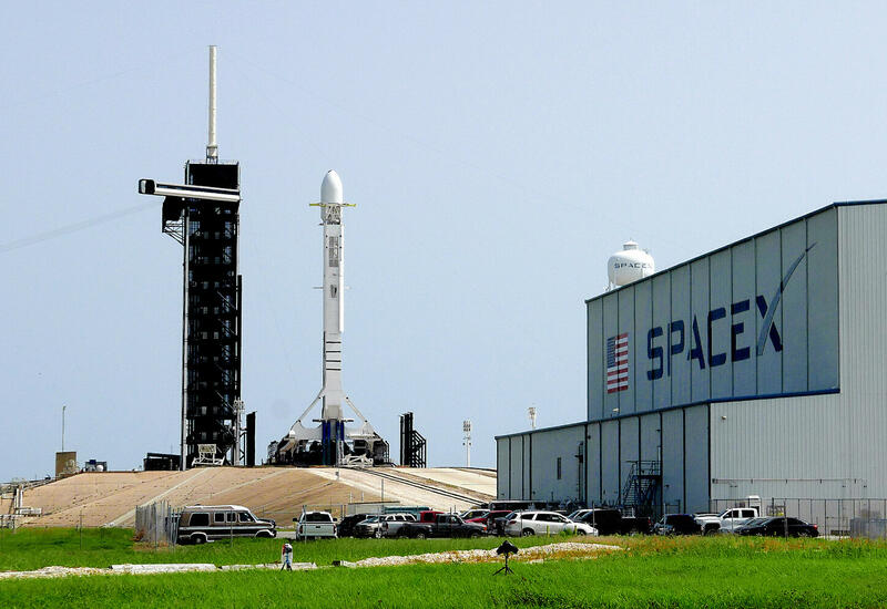 SpaceX в третий раз отложила запуск ракеты с военными спутниками