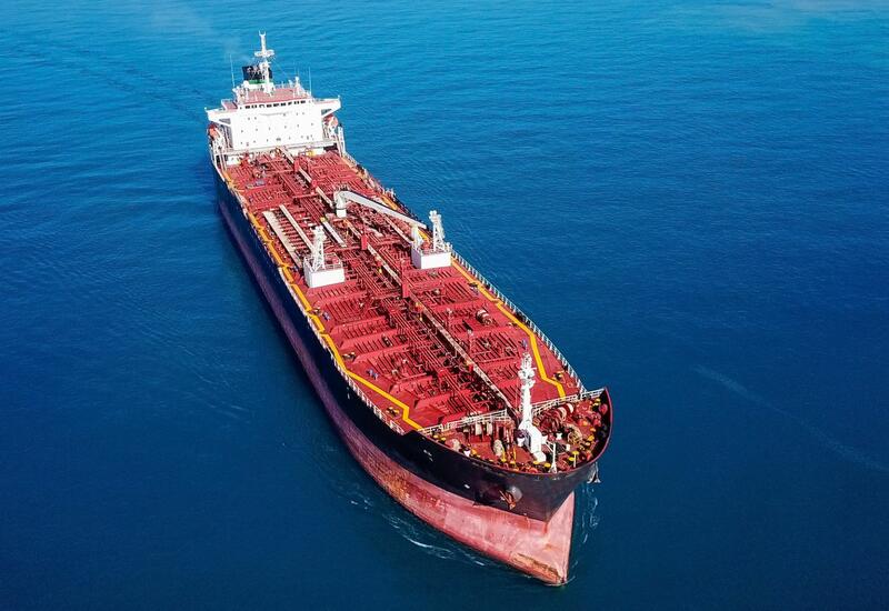 Спрос на нефтяные танкеры в мире растет рекордными темпами
