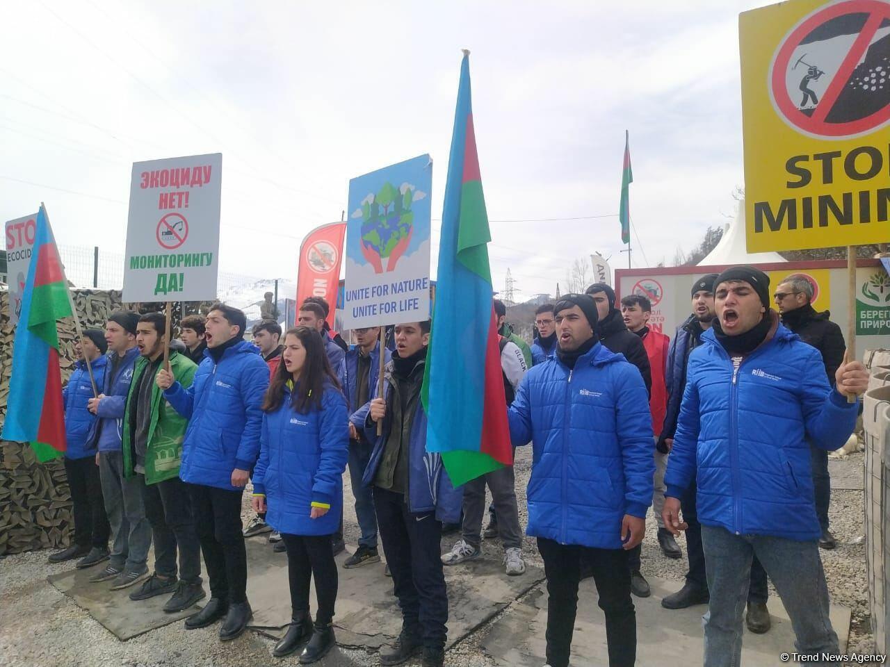 Акция протеста на дороге Лачин-Ханкенди продолжается 112-й день