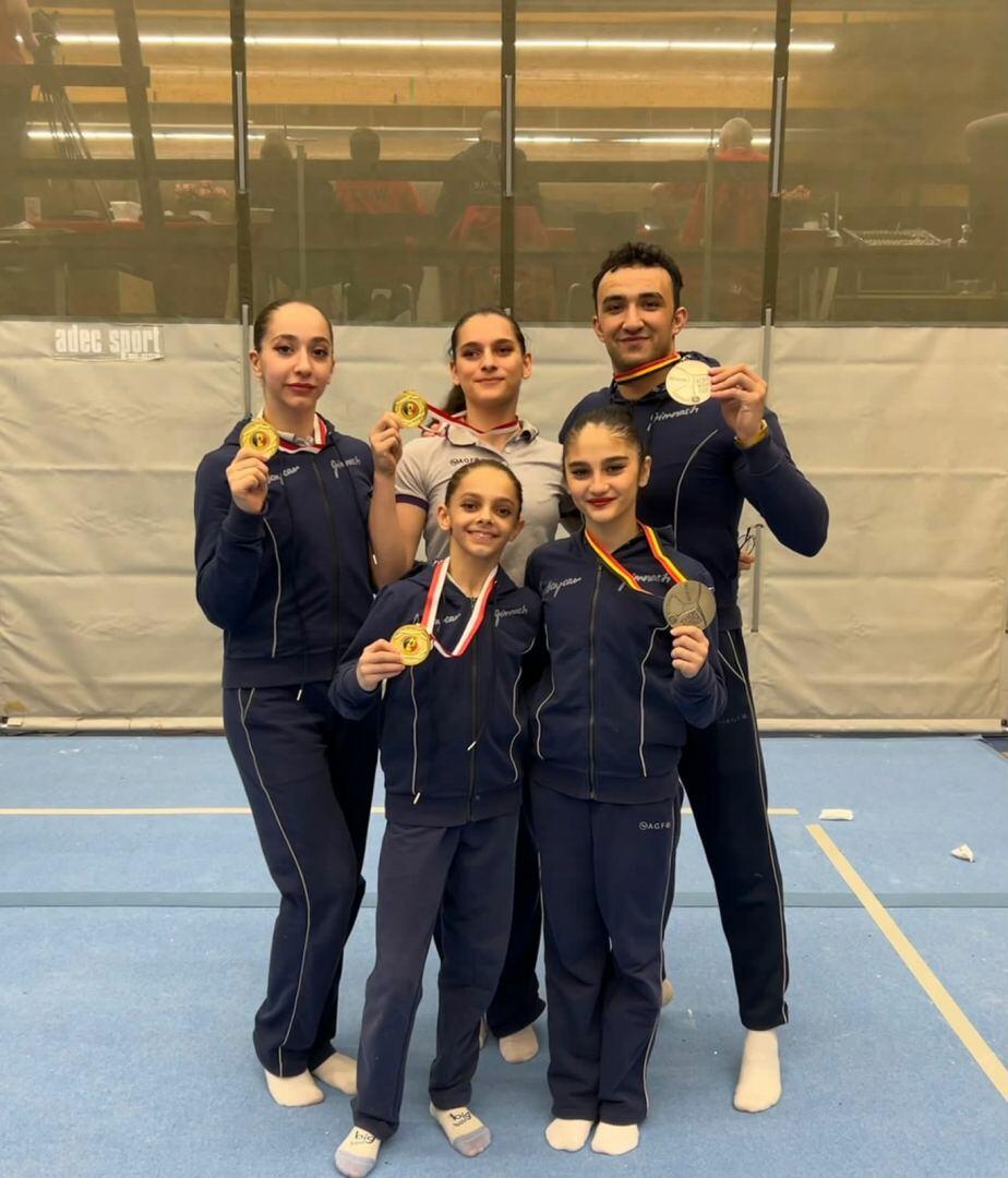 Азербайджанские спортсмены завоевали медали на международных соревнованиях по акробатической гимнастике в Бельгии