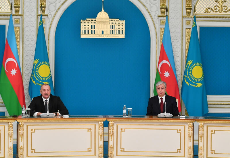 Президенты Азербайджана и Казахстана выступили с заявлениями для прессы